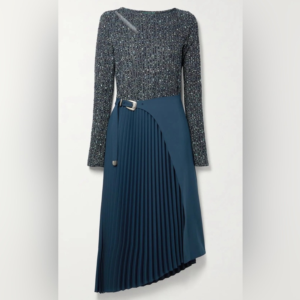 Andersson Bell Galaxy Pleats dress. NWT. Size medium.